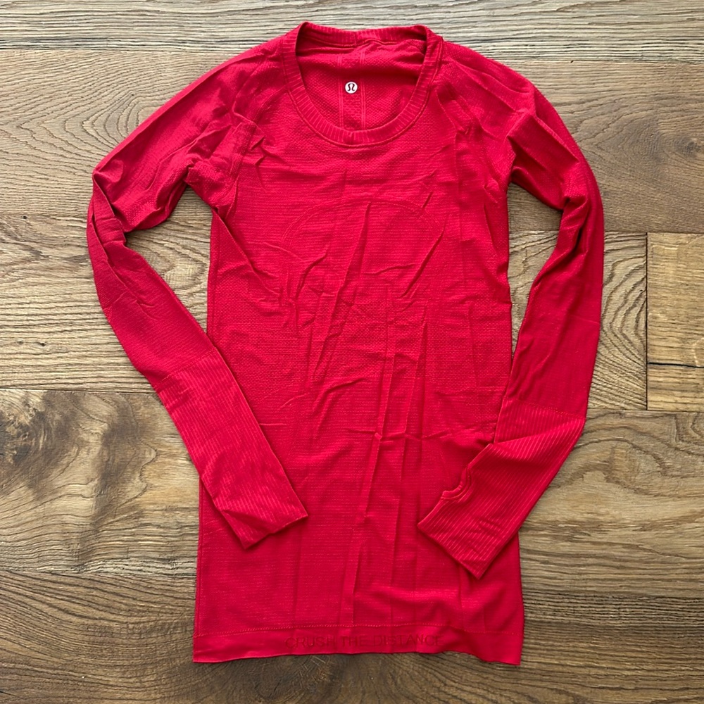 Red size 4 Lulu lemon 🍋swifty